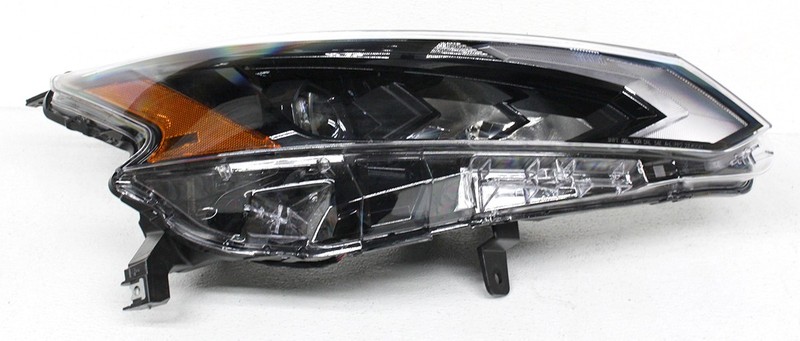 OEM Front Passenger Side Headlamp For Nissan Altima 26010-9HF0C