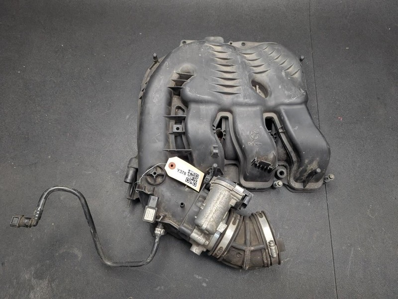 Upper Intake Manifold w/ Throttle Body 2018 Dodge Challenger 05184693AE 12-23