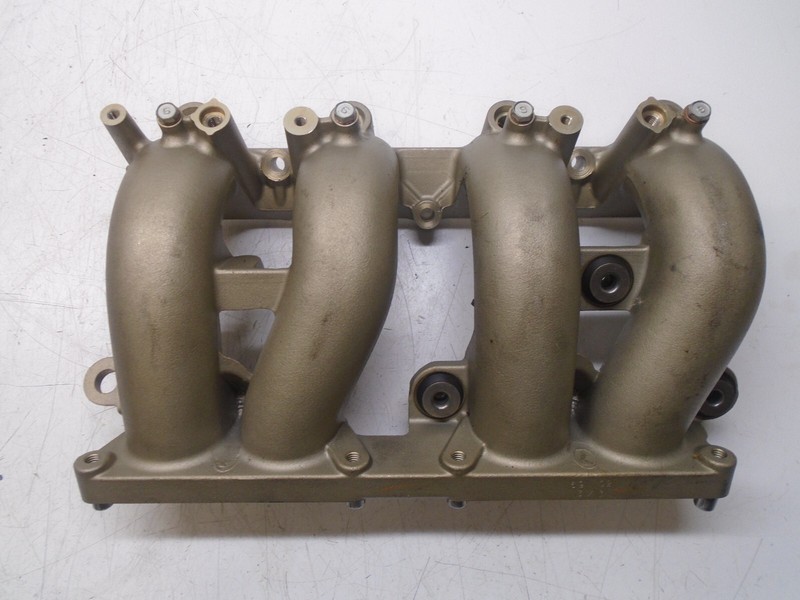 H1 Mercury 115 HP 4 Stroke Intake Manifold Assembly 881440 881440T04