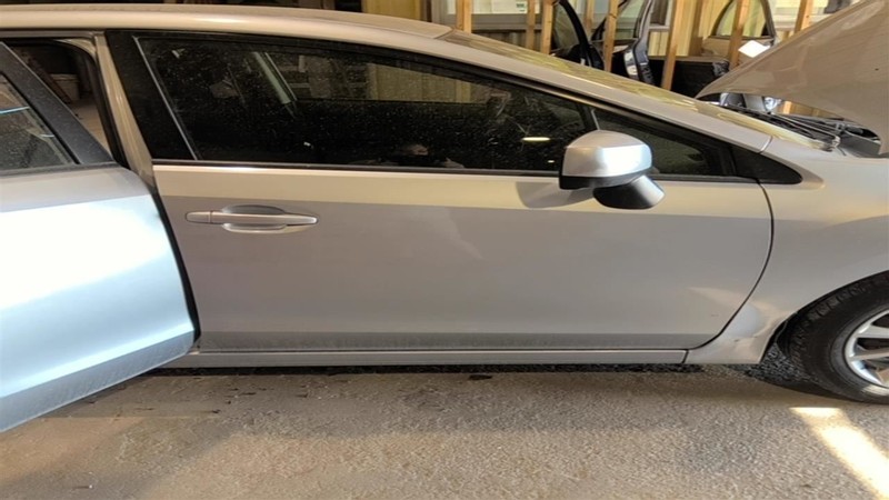 Passenger Front Door Electric Without Door Mouldings Fits 12-14 IMPREZA 3470593