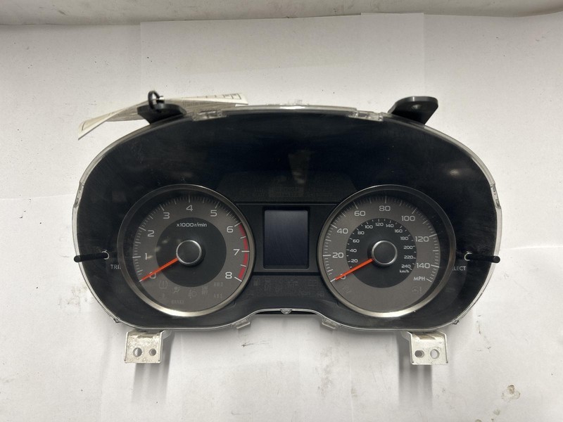 2016 FORESTER Speedometer cluster MPH 2.5L 85004SG160 33k miles OEM 16