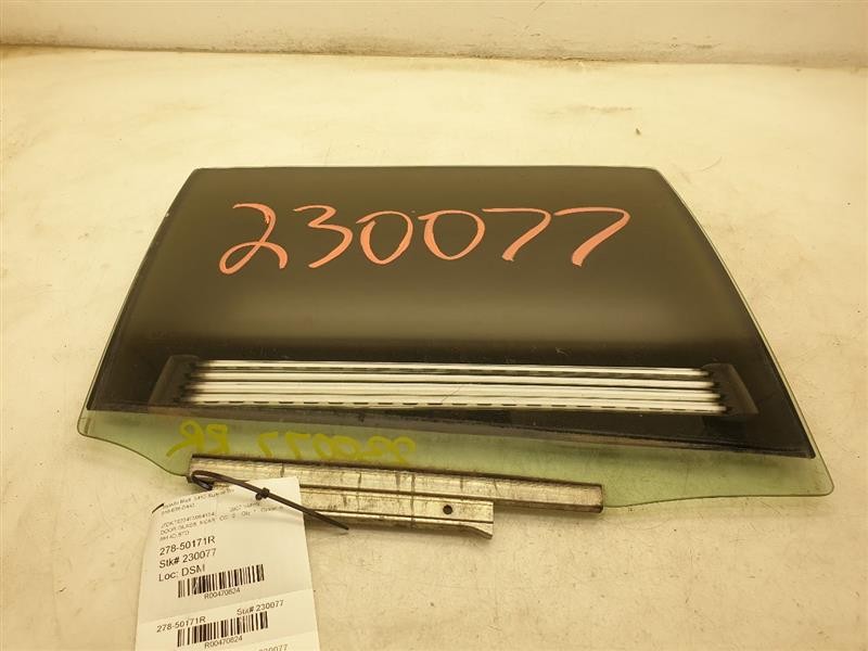 06-11 TOYOTA YARIS REAR PASSENGER RIGHT DOOR GLASS 68130-52211