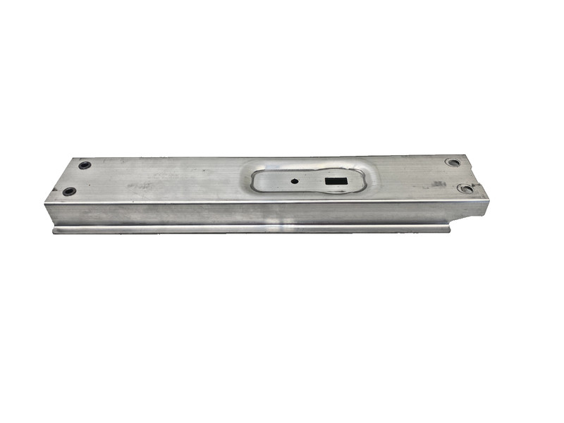 17-20 MERCEDES E400 W213 CENTER CROSSMEMBER BRACKET OEM #A0.60