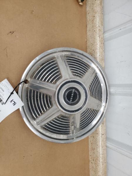 Wheel Cover HubCap 13" Wheel Without Spinner Fits 65 MUSTANG 282399