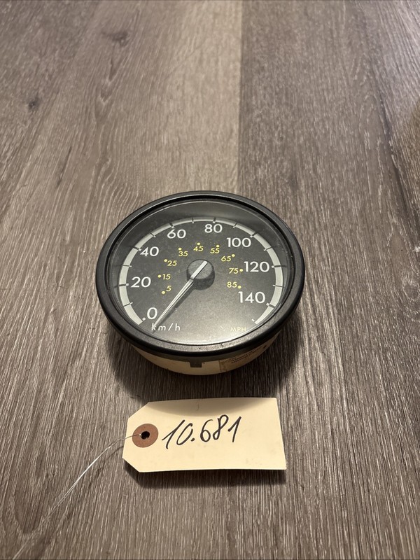 FREIGHTLINER Speedometer A22-59203-021