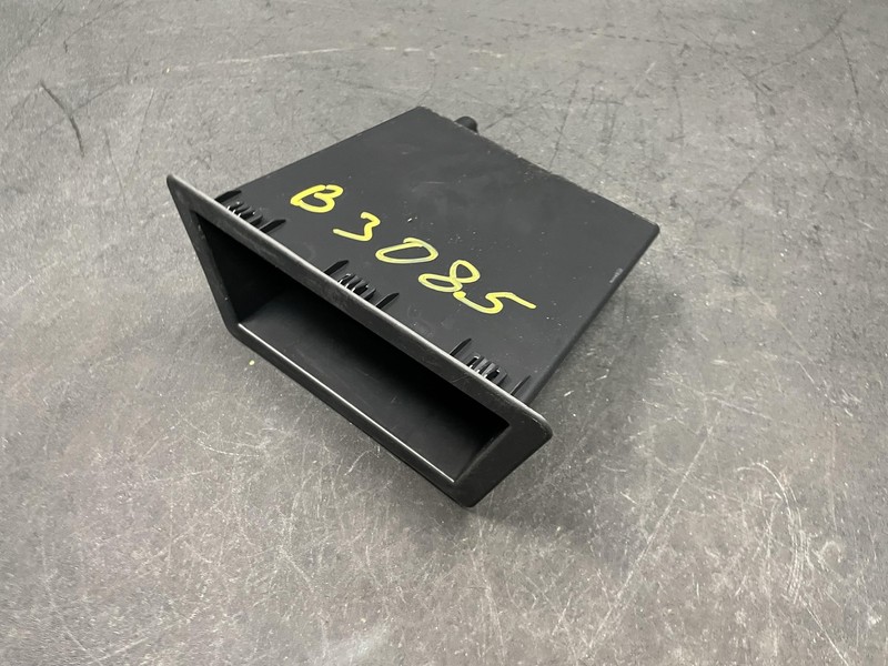 Rear Left Quarter Trim Panel Storage Box 2018 BMW X1 51477331419 2016 2017- 2022