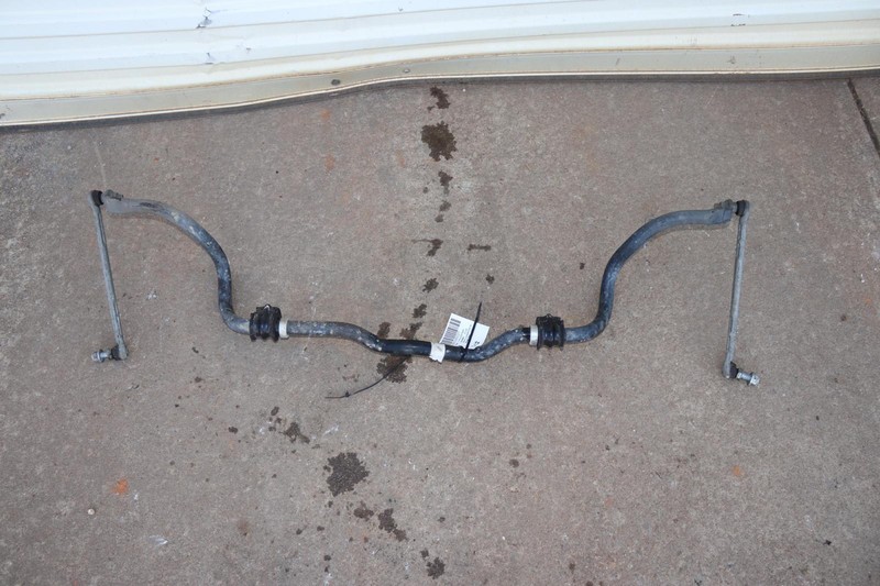 2014-2020 INFINITI QX60 AWD FRONT STABILIZER ANTI ROLL SWAY BAR SUPPORT OEM