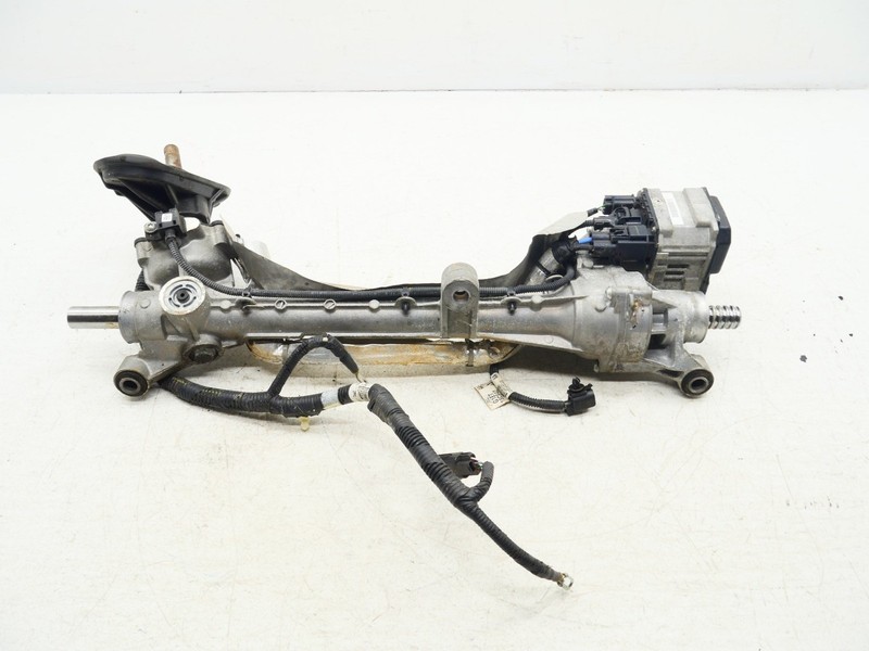 2013-2018 Ford Focus Power Steering Rack Gear Assembly BV6Z3504WT OEM