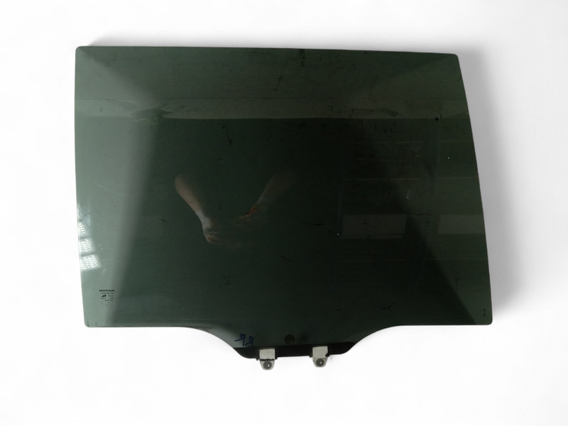 2005 2010 Honda Odyssey Right Passenger Rear Door Window Glass OEM 73400SHJC00
