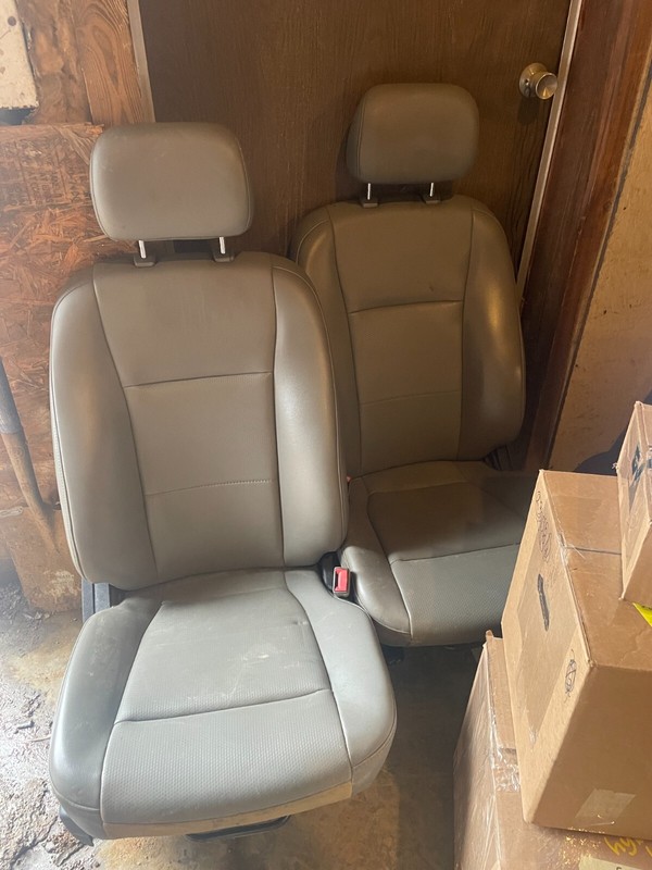 18-20 FORD F150 F-150 OEM LH RH CENTER LEATHER FRONT SEATS - SEAT SET COMPLETE