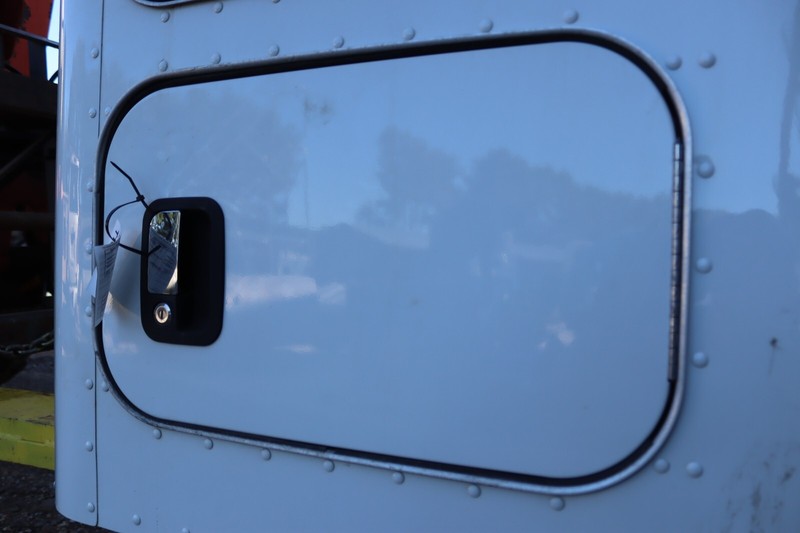 2012-2023 KENWORTH T680 RIGHT PASSENGER CAB SLEEPER TOOL BOX DOOR LID COVER OEM