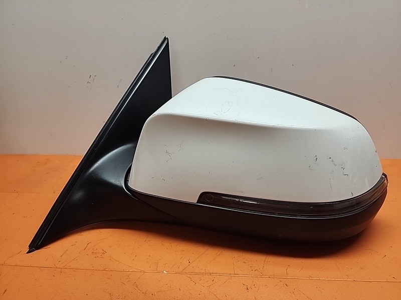 14 - 16 BMW 528I Left Mirror Camera Heated Turn Signal White OEM LH Blind Spot
