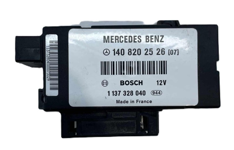 1998-1999 Mercedes CL600 140 Type Seat Belt Arm Retractor Relay Module OM