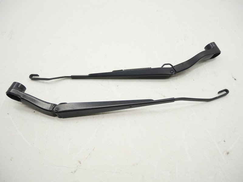 Used Windshield Wiper Arm Set Left/Right Pair 2016-2024 Chevy Camaro SS 1LE OEM