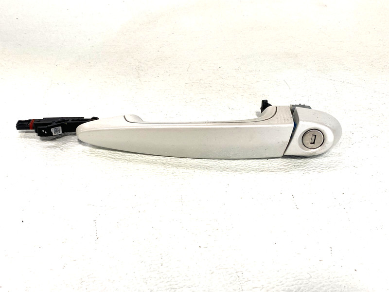 2012-2016 BMW F30 F32 F36 FRONT LEFT DOOR HANDLE W/ COMFORT A96 OEM #A0.26