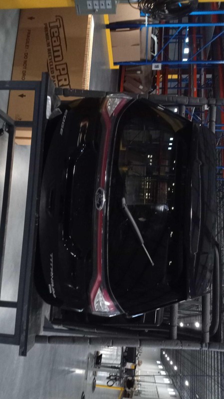 Used Deck Lid fits: 2016 Ford Edge power lift w/light bar Grade A