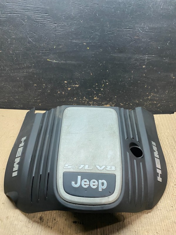 2005 to 2010 Jeep Grand Cherokee 5.7L Hemi Engine Cover Plastic Shield V4206 DG