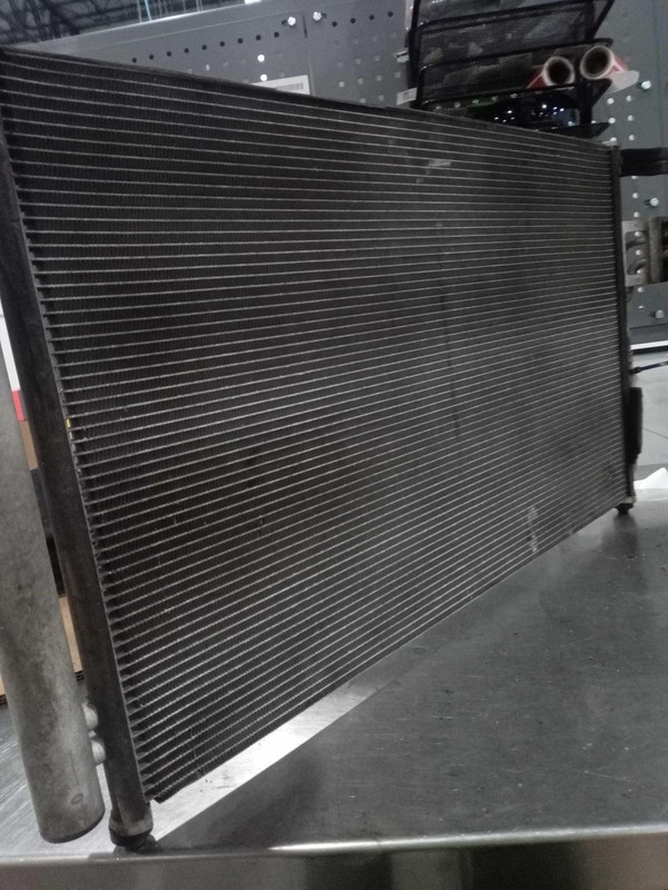2008 Hyundai Santa Fe A/C Condenser OEM 2.7L 236K Miles - Fast Shipping