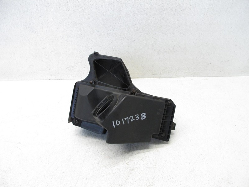 09-17 AUDI 8T A5 B8 A4 Q5 2.0 FSI AIR FILTER BOX CLEANER ASSEMBLY OEM 101723B