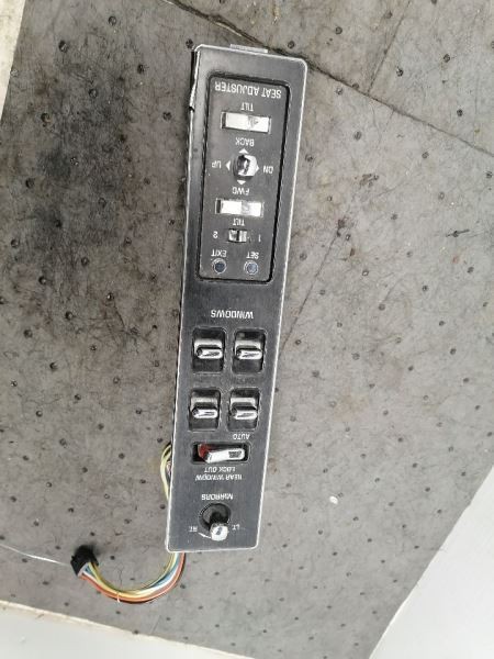 Driver Front Door Switch Fits 1994 FLEETWOOD 1007271