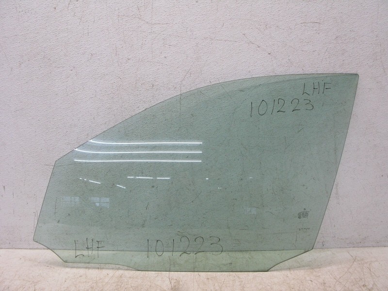 08-14 MERCEDES W204 C300 C350 C63 SEDAN DOOR GLASS WINDOW LEFT FRONT OEM 101223