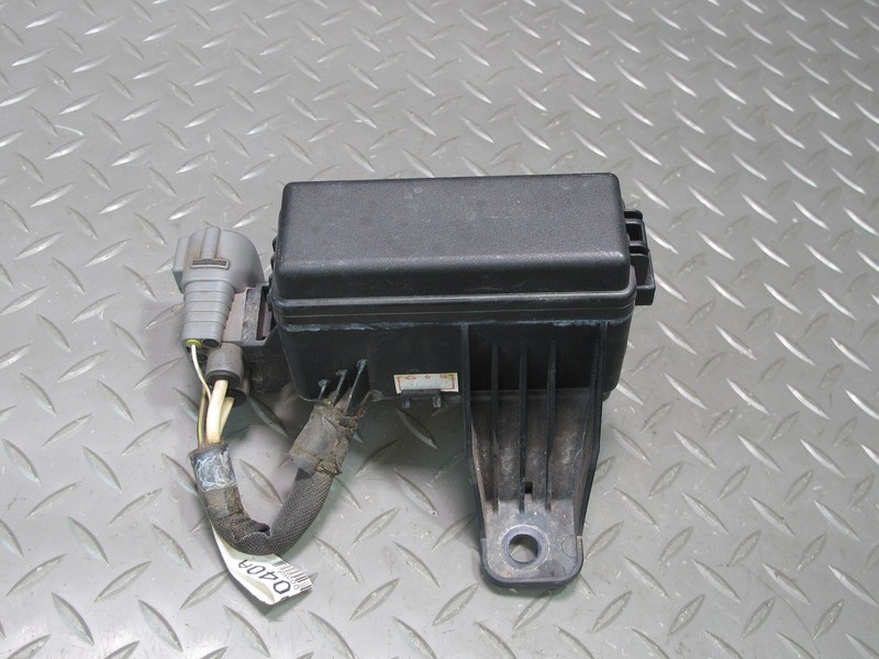 2006-2007 LEXUS UZJ100L LX470 ENGINE BAY FUSE RELAY BOX MODULE 82740-60040
