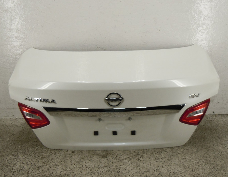 2016 2017 Nissan Altima Sedan Rear Trunk Deck Lid W/ Camera OEM QAB