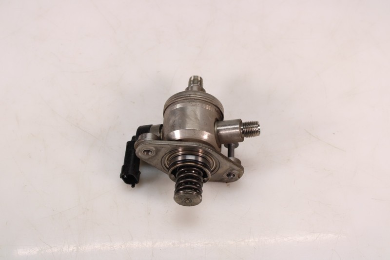 High Pressure Fuel Pump 3.6 GM 12641740 Impala CTS Camaro Equinox Traverse