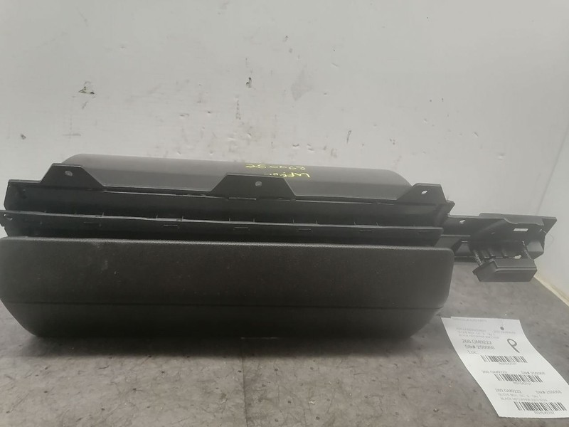 2022-2024 SIERRA 1500 Upper Glove Box 1542707