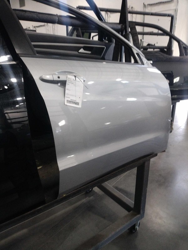 2019 Honda HR-V Right Door Silver Used, Good Condition, Scratches, 4DR SUV
