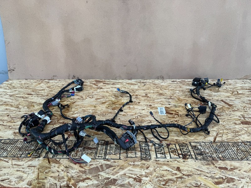 RIVIAN R1S R1T 2022-2024 OEM DASH DASHBOARD INSTRUMENT PANEL WIRE WIRING HARNESS