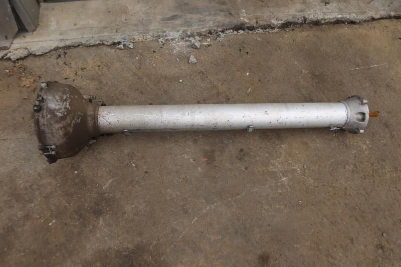2006-2009 Cadillac XLR OEM Drive Shaft Drive Line Support Torque Tube 12584905