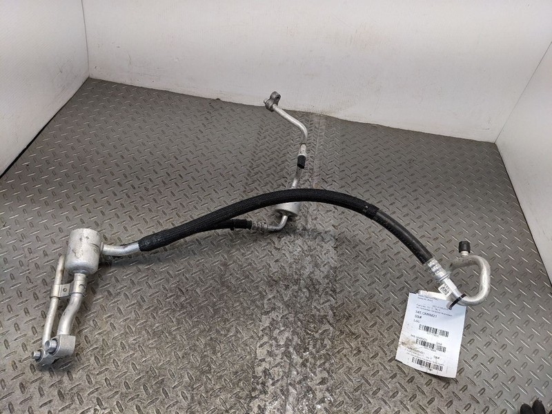 21-24 Chevrolet Silverado 1500 A/C Compressor Condenser Hose Assembly OE 1179505