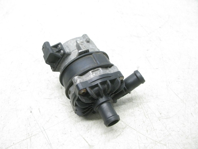 10-17 AUDI QUATTRO B8 S4 S5 A6 A7 A8 3.0 ENGINE AUXILIARY WATER PUMP OEM 102023