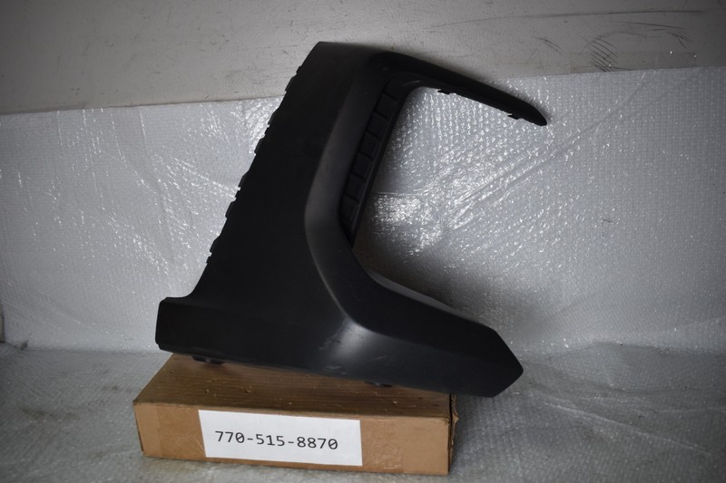 2023 2024 Subaru Outback Front Bumper Right Corner Cover Spacer 57731-AN62A OEM
