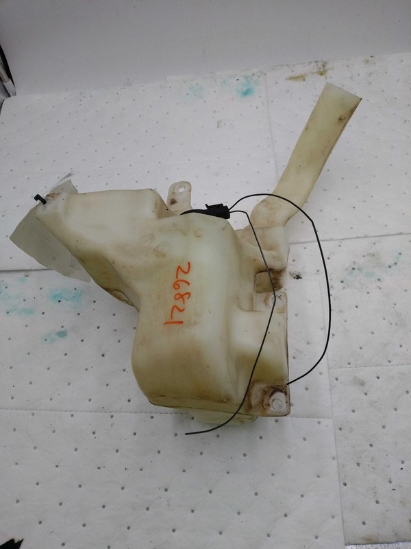 2000 Pontiac Grand Prix Washer Fluid Reservoir OEM White 3.80L 112K Miles
