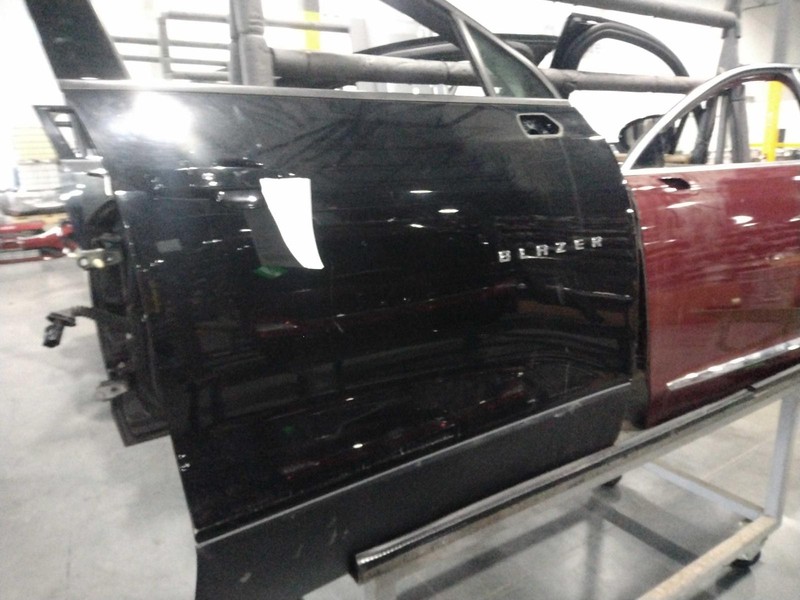 2021 Chevrolet Blazer Front Right Door Black GBA Used OEM 706390 70K Miles