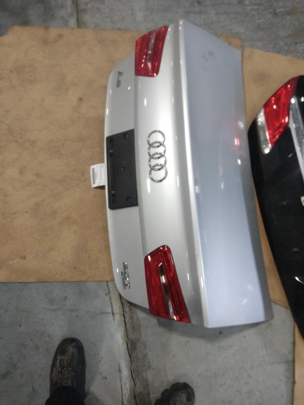 2015 Audi A6 Deck Lid Trunk Lid Silver OEM Used Minor Scuffs 4DR Sedan