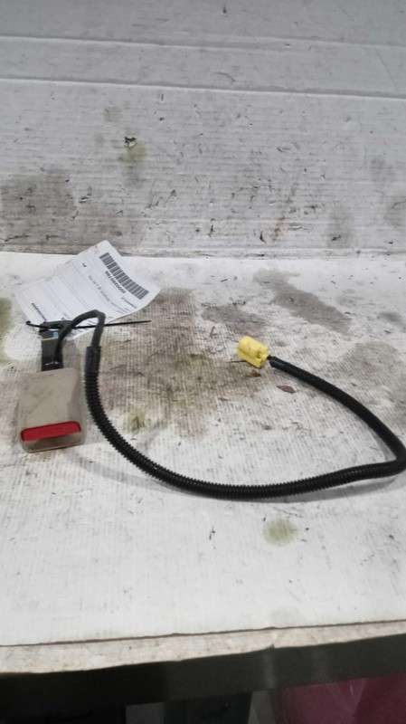 2016 Subaru Legacy White OEM Seat Belt Assembly 64631AL00A 132k Miles