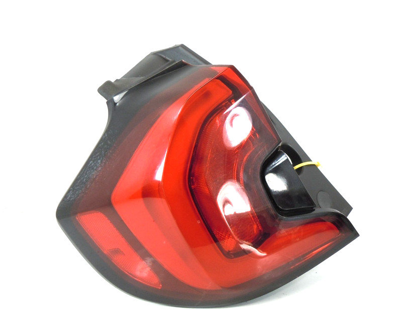 2018-2021 GMC Terrain Quarter Panel Mounted Tail Light Lamp Driver Left OEM