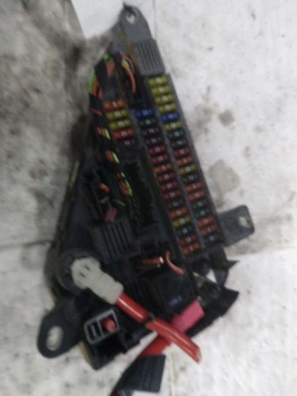 Used Fuse Box Engine fits: 2008 Bmw 528I trunk mounted Grade A