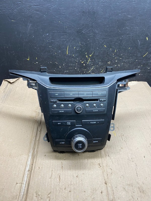 2011 to 2013 Honda Odyssey Radio AM/FM Control Panel X5741 DG