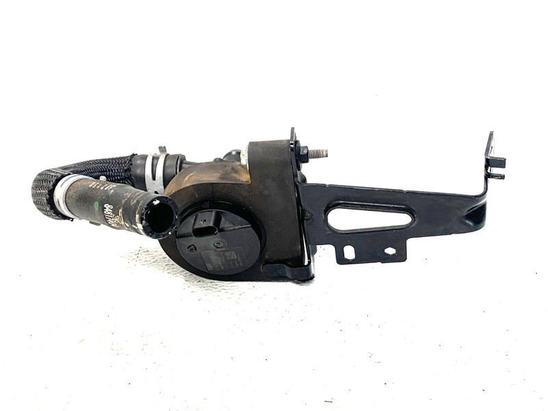 2018-2021 BUICK ENCLAVE AUXILIARY COOLING COOLANT WATER PUMP W/ HOSE OEM #A0.18