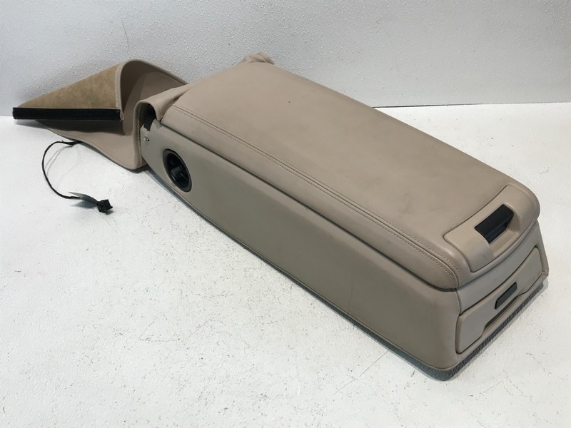 09-15 BMW 750i 750Li F01 Rear Center Seat Armrest W/ Cup Drink Holder OEM
