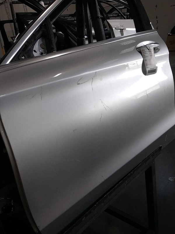 2016 Mercedes-Benz C-Class Left Door Silver SCRATCH 63K Miles OEM Part 635148