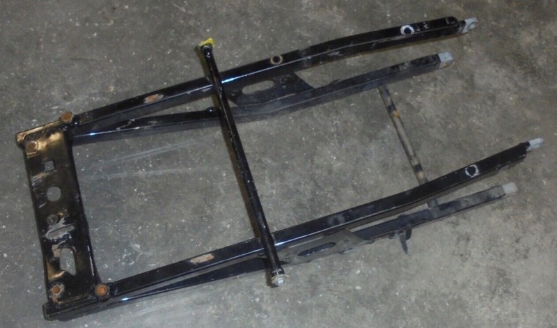 2000 Honda VFR 800 VFR800 Interceptor Rear Back Sub Frame Chasis Chassis Tail 01