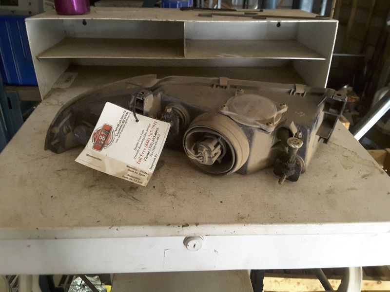 97 98 99 00 BREEZE L. HEADLIGHT 64924