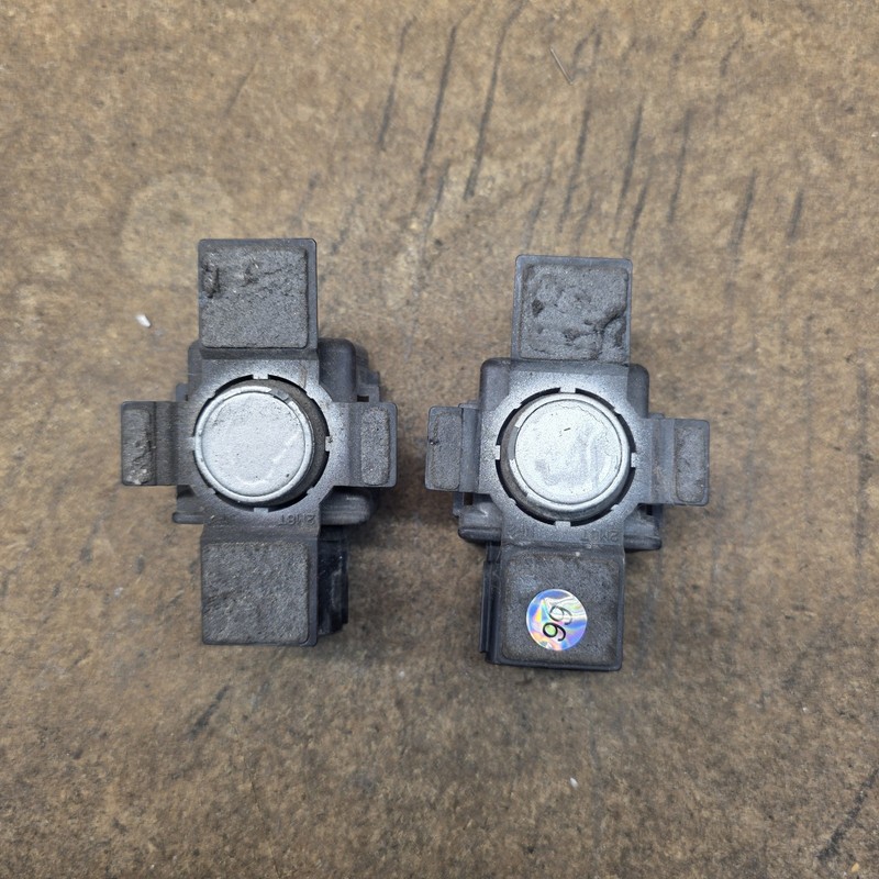 2007-2012 Lexus LS460 LS460L Front Bumper 2 Parking Sensor LH&RH 89341-50070 OEM