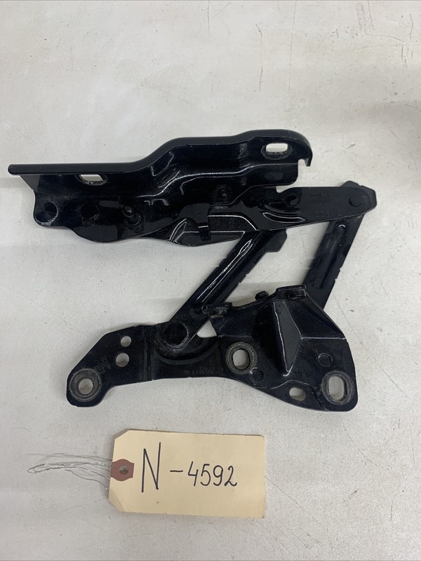 21-23 TESLA MODEL X HOOD HINGE RIGHT PASSENGER 1009621-00-L OEM 4592 B82