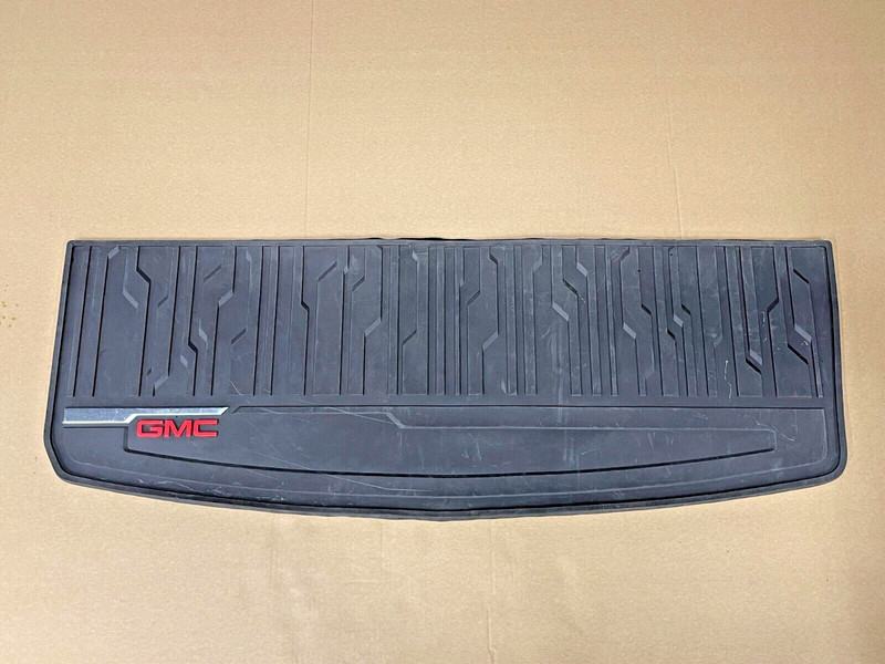 ⭐2017-2020 GMC ACADIA REAR TRUNK CARPET FLOOR MAT COVER ASSEMBLY OEM LOT2413